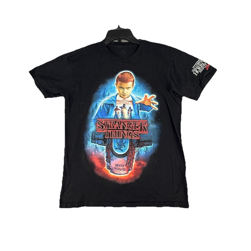 UNIVERSAL HALLOWEEN HORROR NIGHTS STRANGER‎ THINGS BLACK SMALL T-SHIRT
